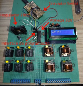 Placa ilhada com todos os componentes funcionando